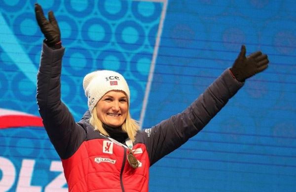 <br />
Сборная Норвегии выиграла женскую эстафету на чемпионате мира по биатлону<br />
