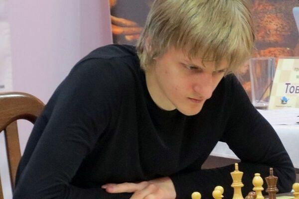 <br />
В Москве от веселящего газа погиб чемпион Украины по шахматам<br />
